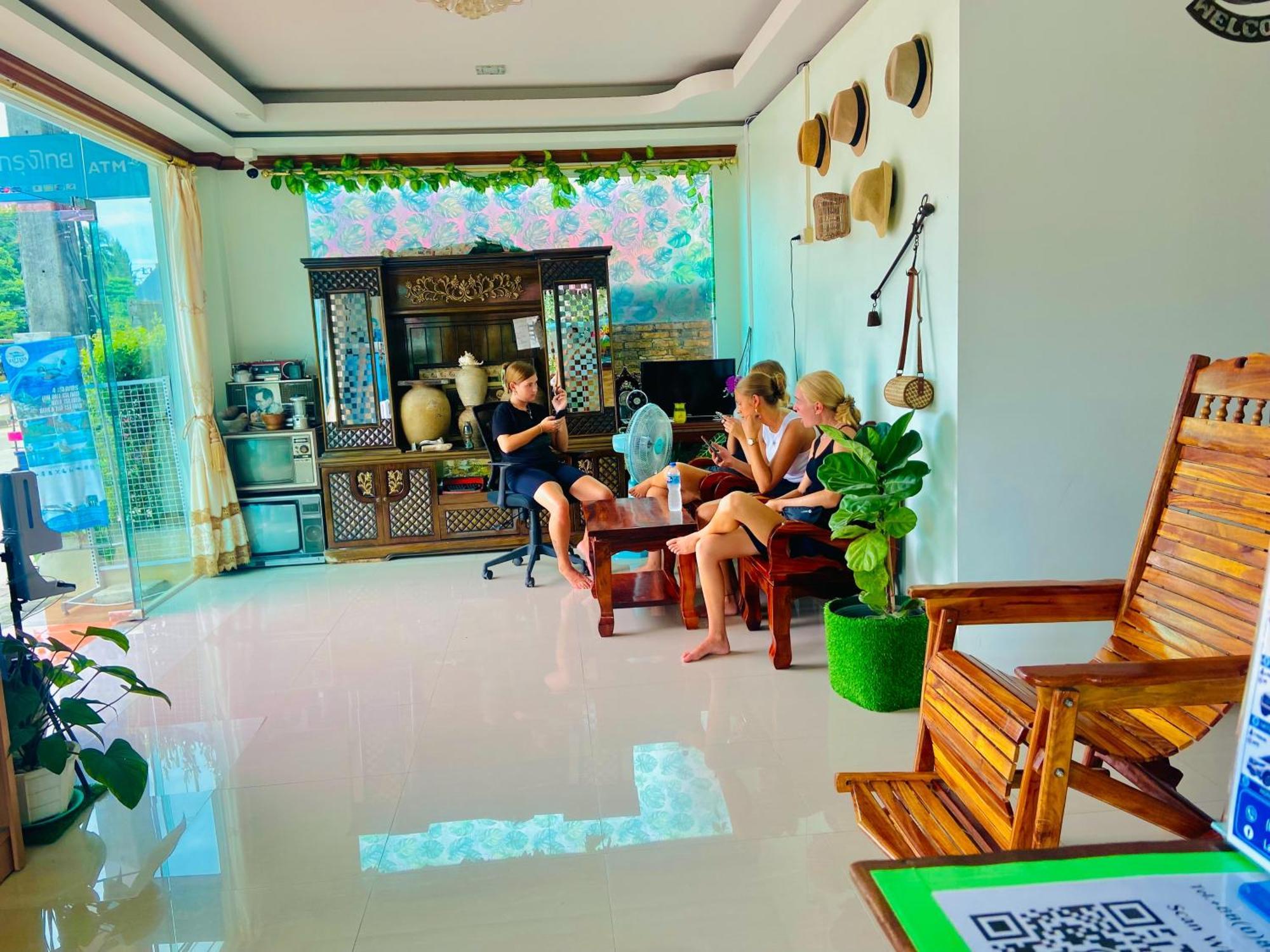 Lanta Grand House Hotell Ko Lanta Eksteriør bilde